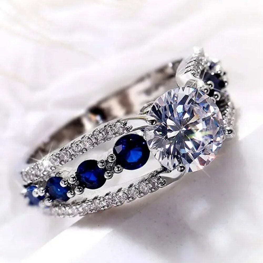 NIP Luxurious Banquet Creative Hollow out Sapphire Blue Zircon Ring - Size 7.5 - Picture 4 of 8
